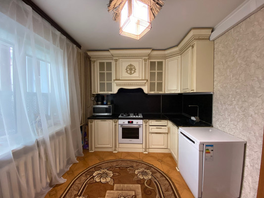 Купить 3-комнатную квартиру